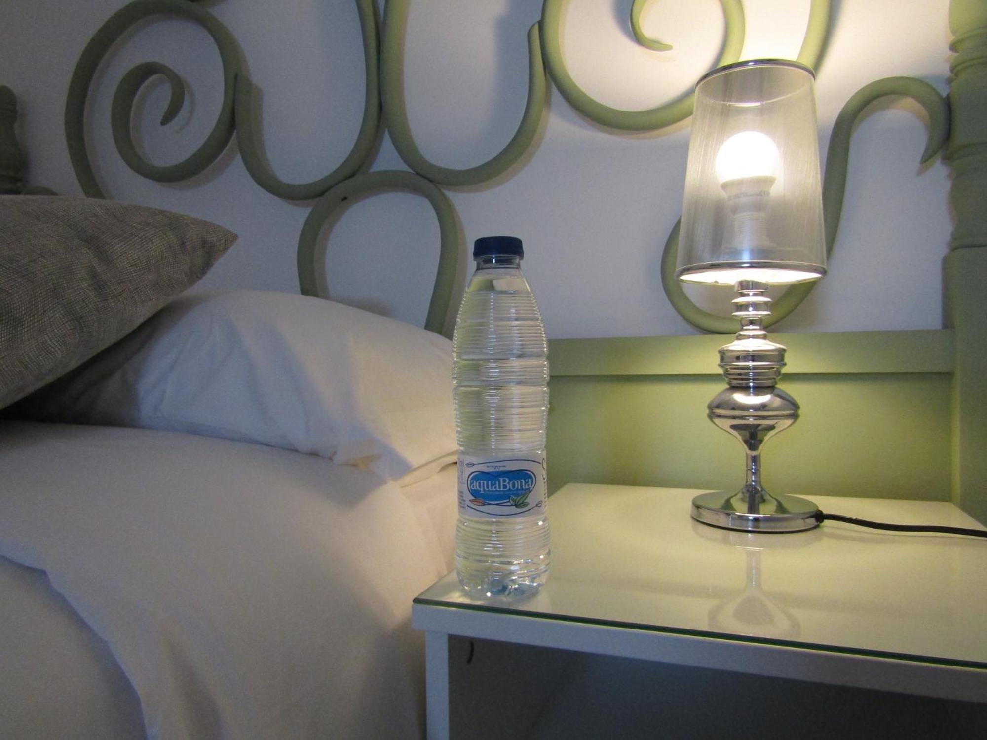 بلايا هوندا Magma Rooms Playa Honda الغرفة الصورة